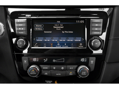 2022 Nissan Rogue Sport SV