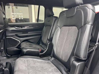 2022 Jeep Grand Cherokee L Altitude