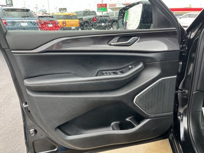 2022 Jeep Grand Cherokee L Altitude