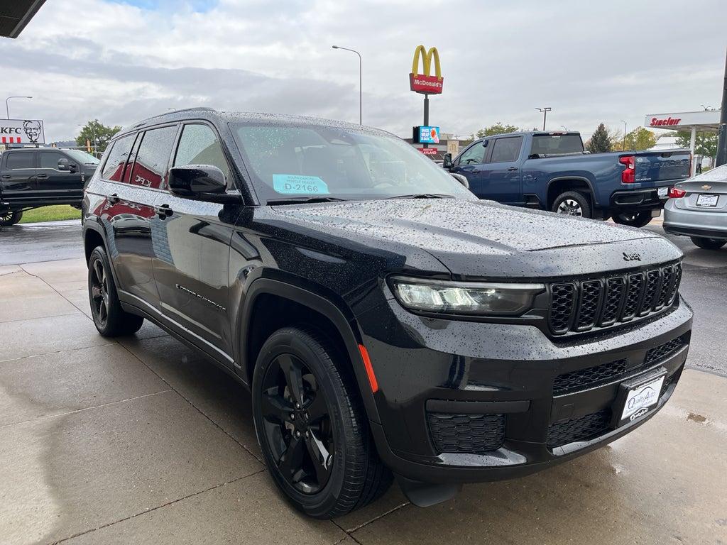 2022 Jeep Grand Cherokee L Altitude