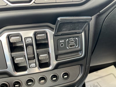 2021 Jeep Gladiator Overland