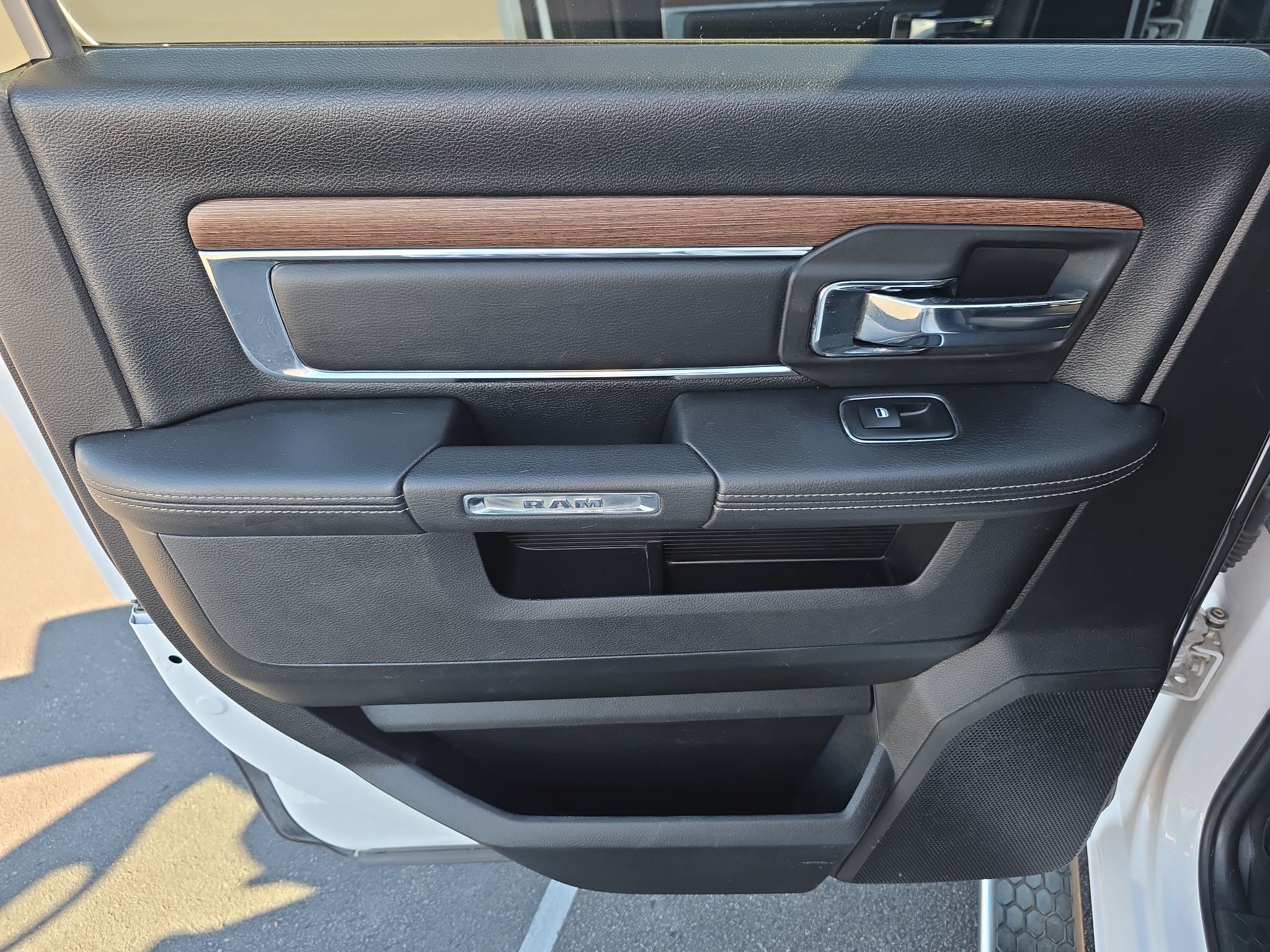 2017 RAM 1500 Laramie