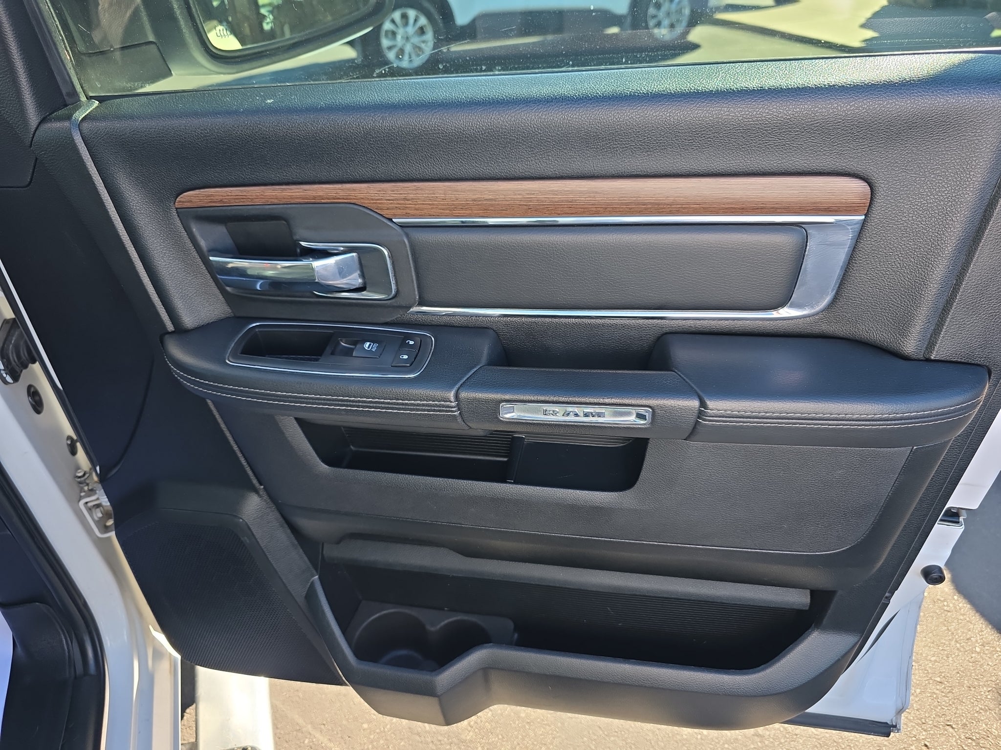 2017 RAM 1500 Laramie