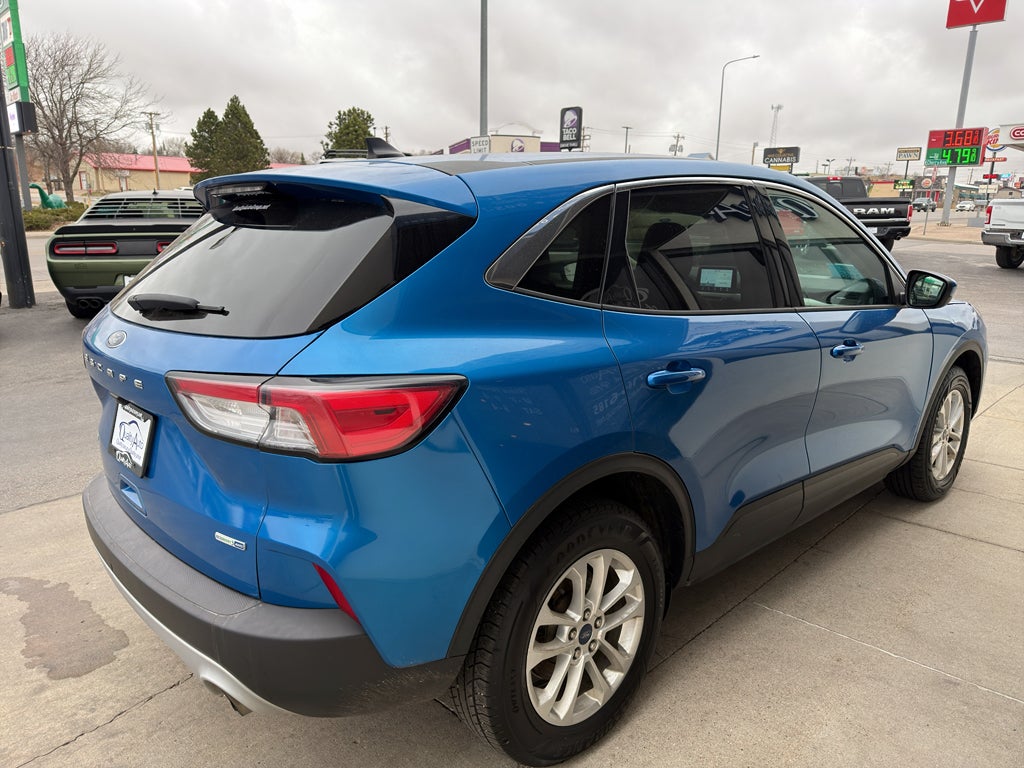 2020 Ford Escape SE