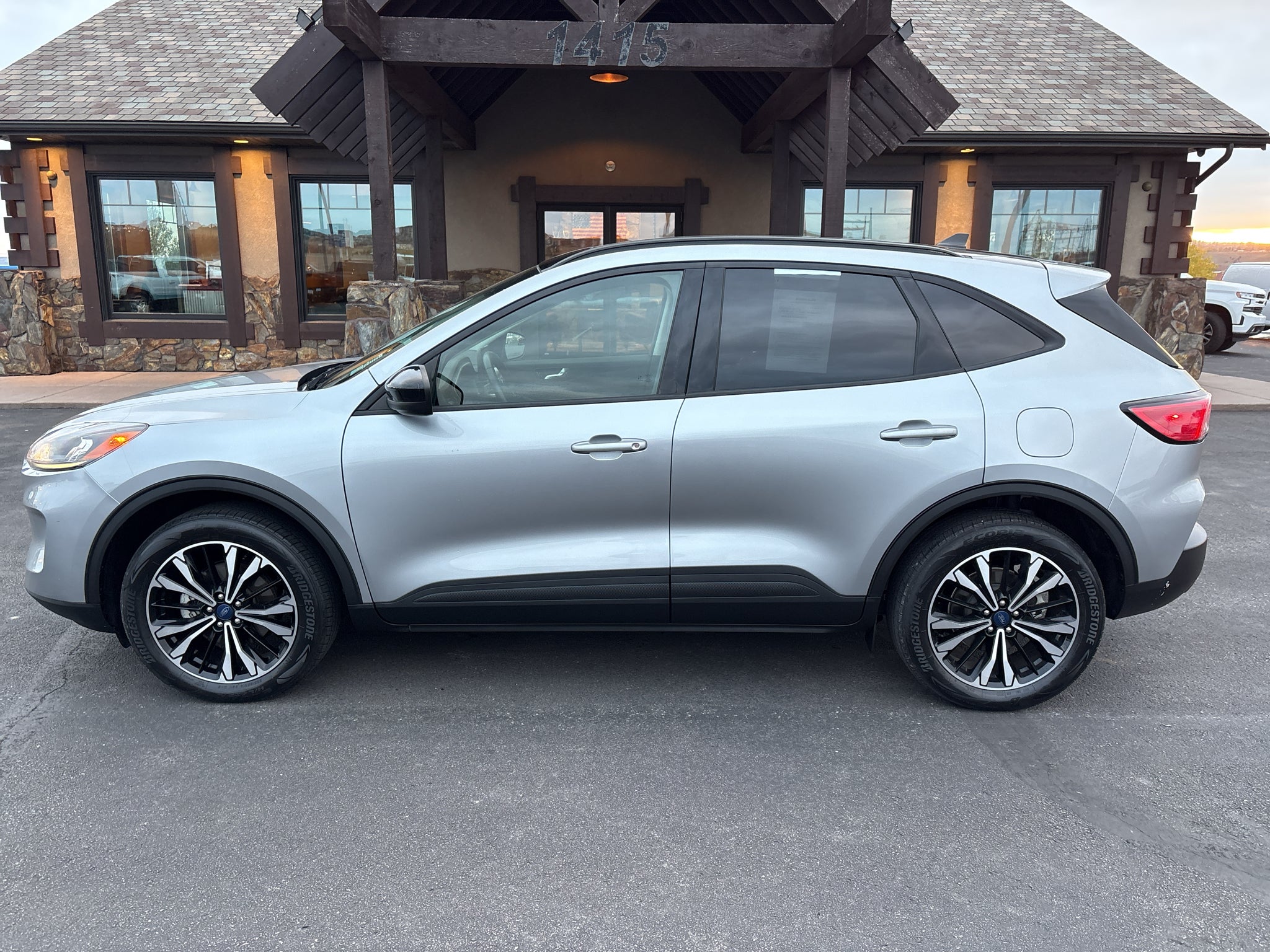 2022 Ford Escape SEL