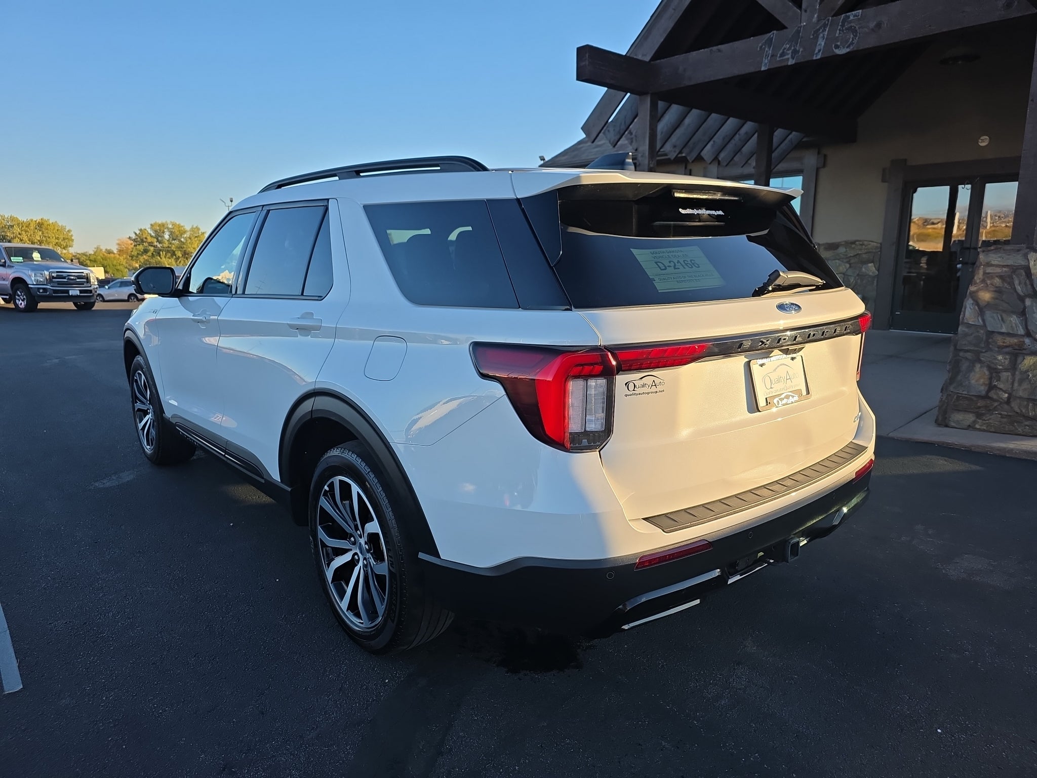 2025 Ford Explorer ST-Line