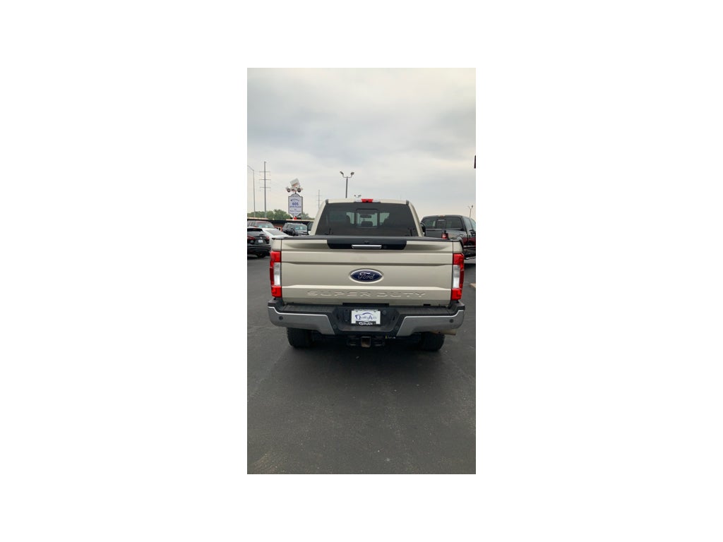 2017 Ford F-350 Lariat