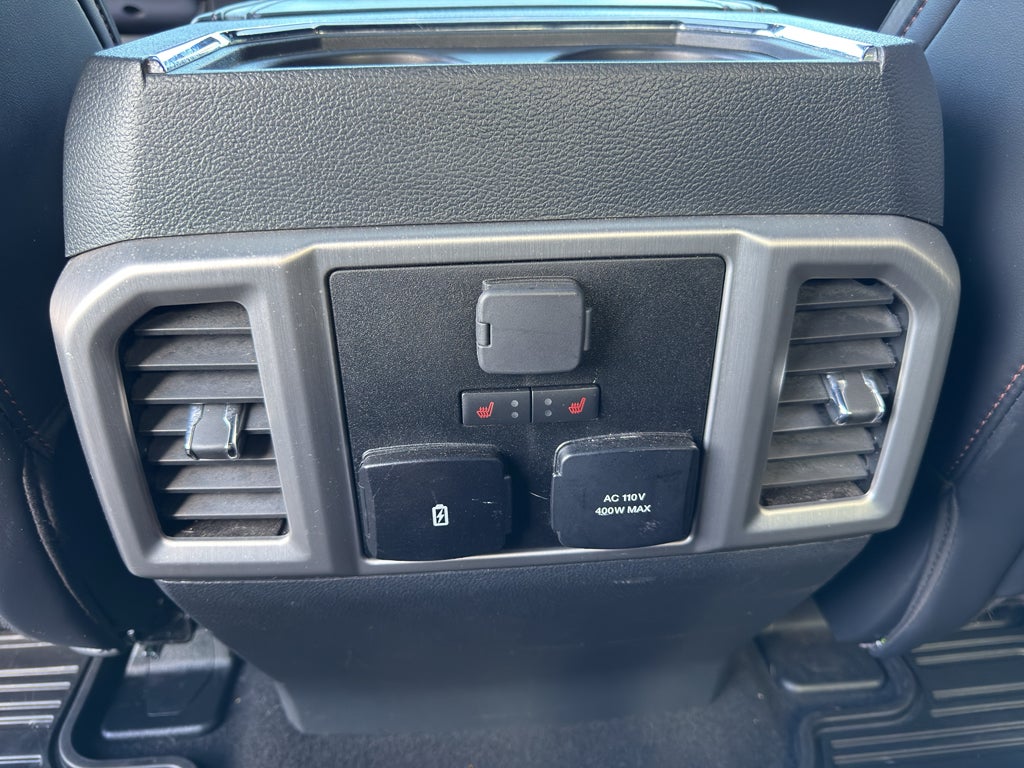 2022 Ford F-350 Platinum