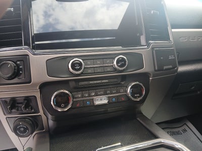 2022 Ford F-350 Platinum