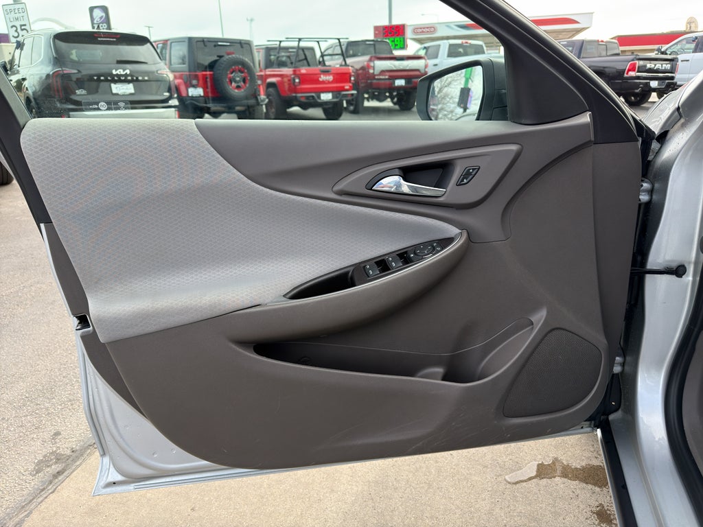 2018 Chevrolet Malibu LS