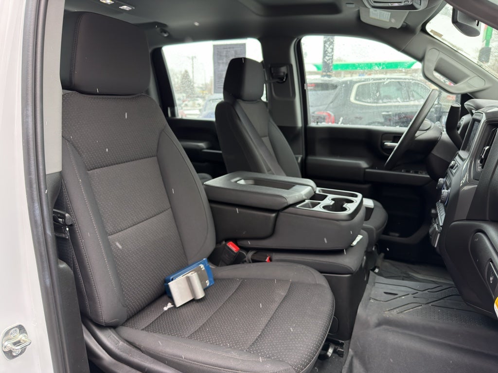 2025 Chevrolet Silverado Work Truck