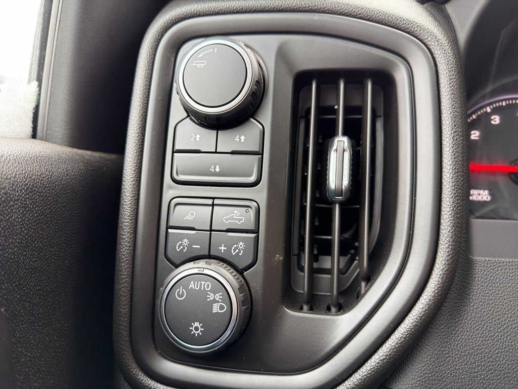 2025 Chevrolet Silverado Work Truck