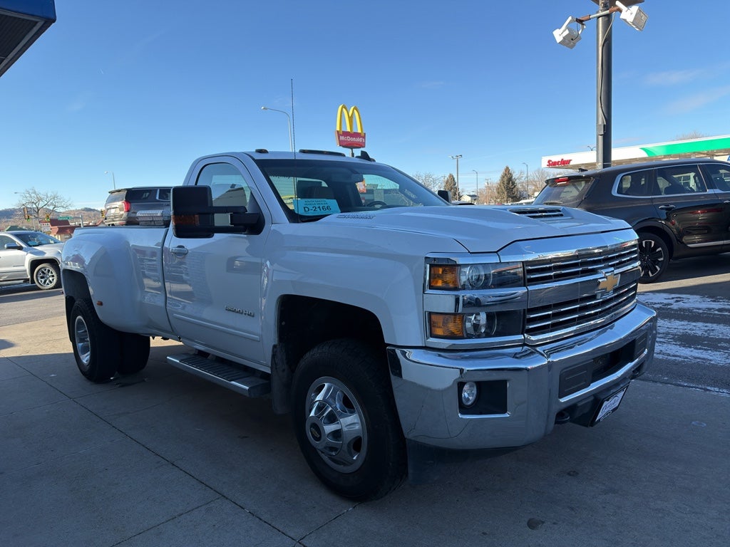 2017 Chevrolet Silverado LT