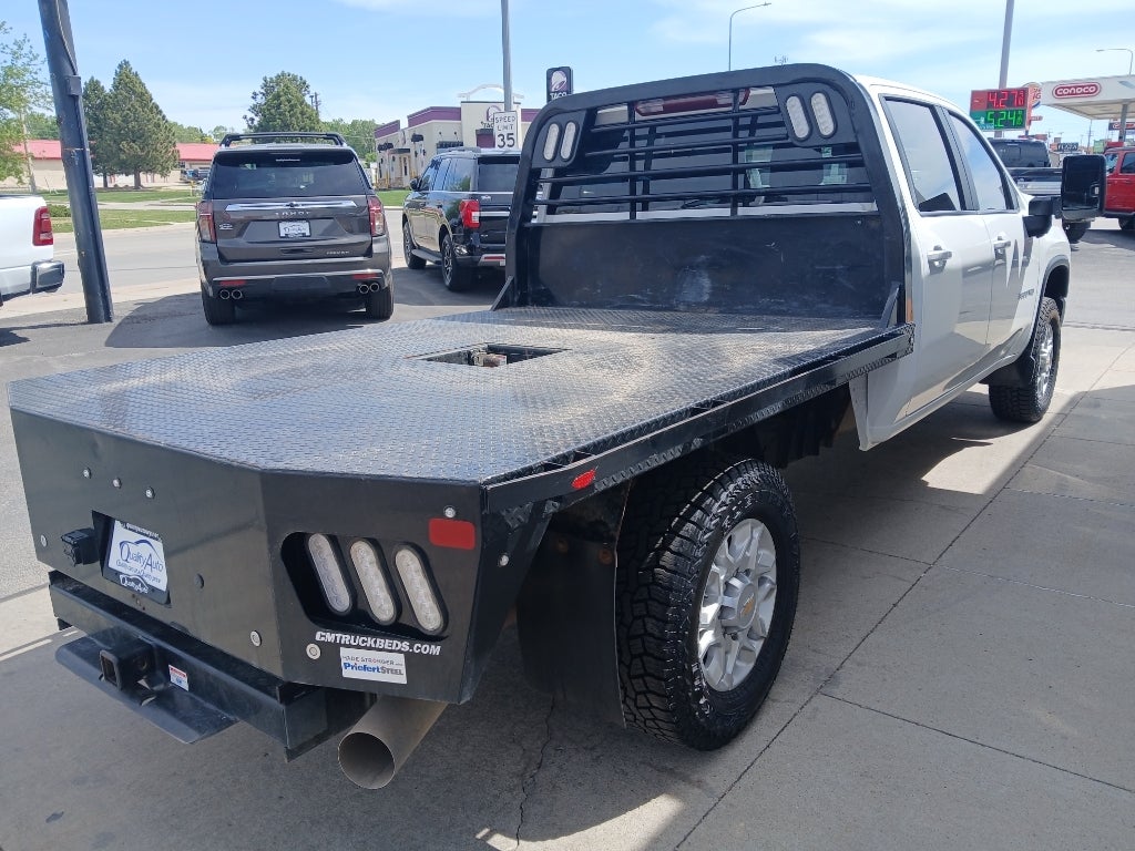 2023 Chevrolet Silverado LT