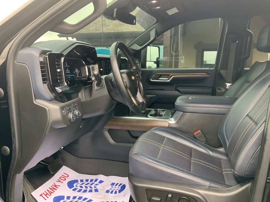 2024 Chevrolet Silverado High Country