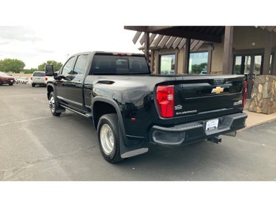 2024 Chevrolet Silverado High Country