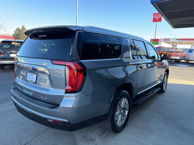 2022 GMC Yukon XL SLT