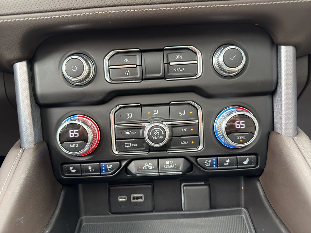 2021 GMC Yukon XL SLT