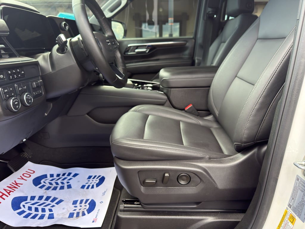 2025 Chevrolet Suburban Z71