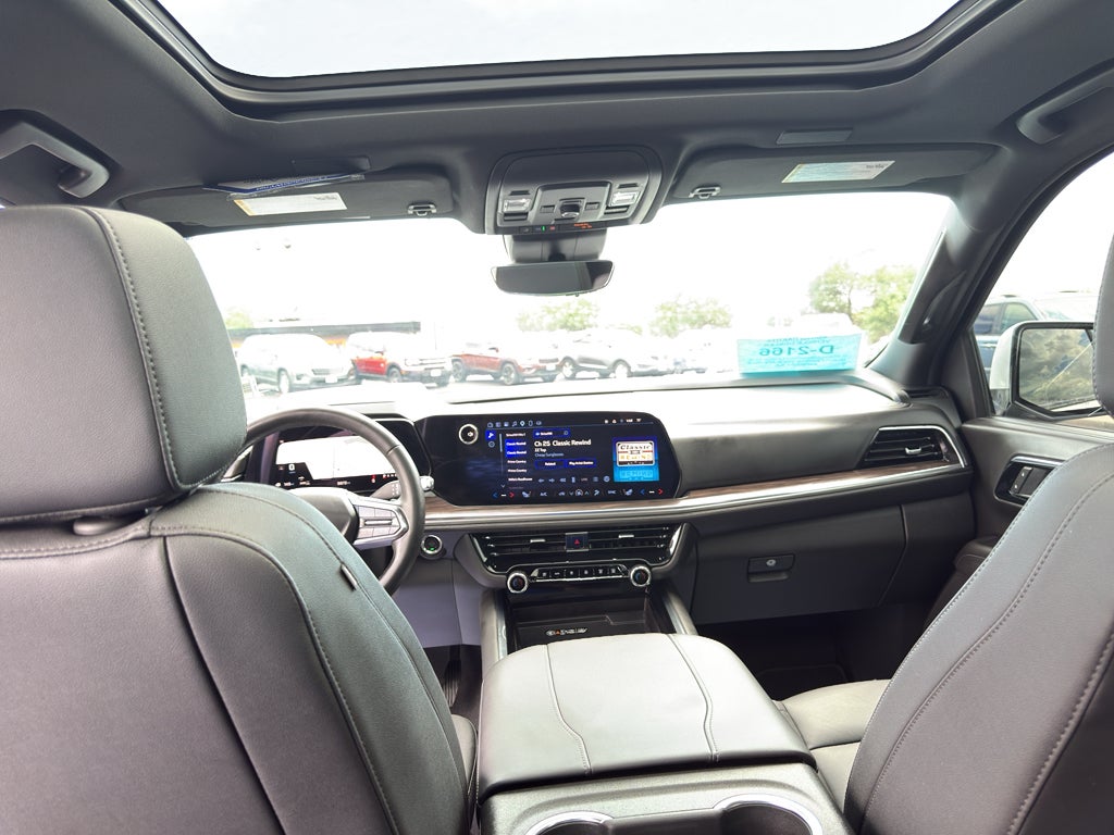 2025 Chevrolet Suburban Z71