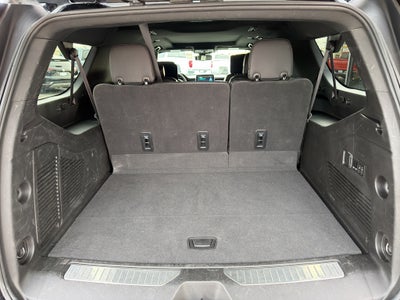 2023 Chevrolet Suburban RST