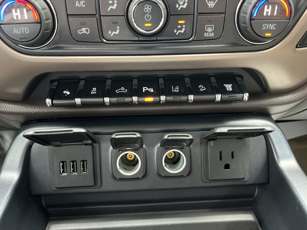 2015 GMC Sierra Denali