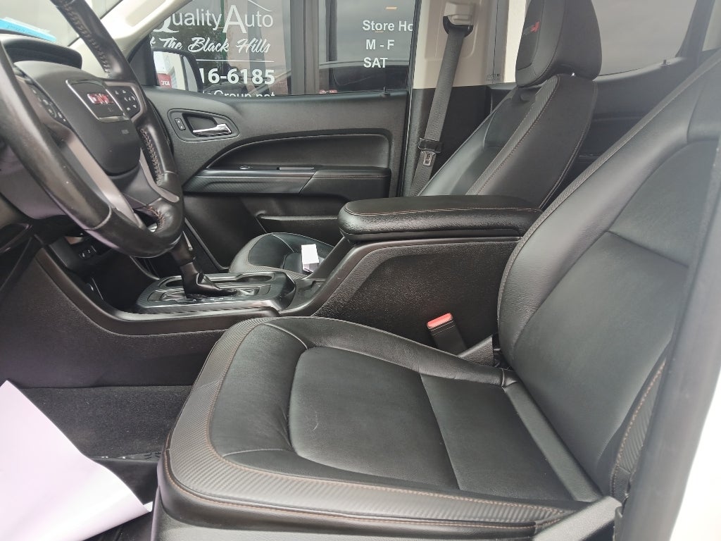2021 GMC Canyon 4WD AT4 w/Leather