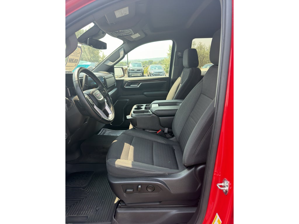 2023 GMC Sierra SLE