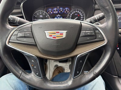 2017 Cadillac XT5 Platinum AWD