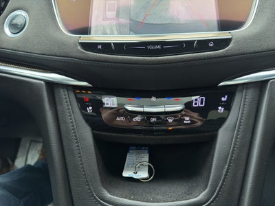 2017 Cadillac XT5 Platinum AWD