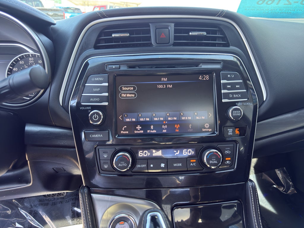 2022 Nissan Maxima Platinum