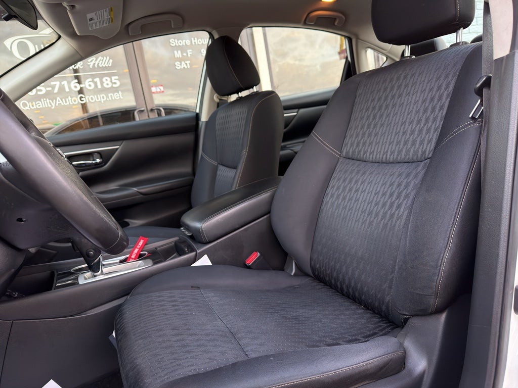 2018 Nissan Altima SV