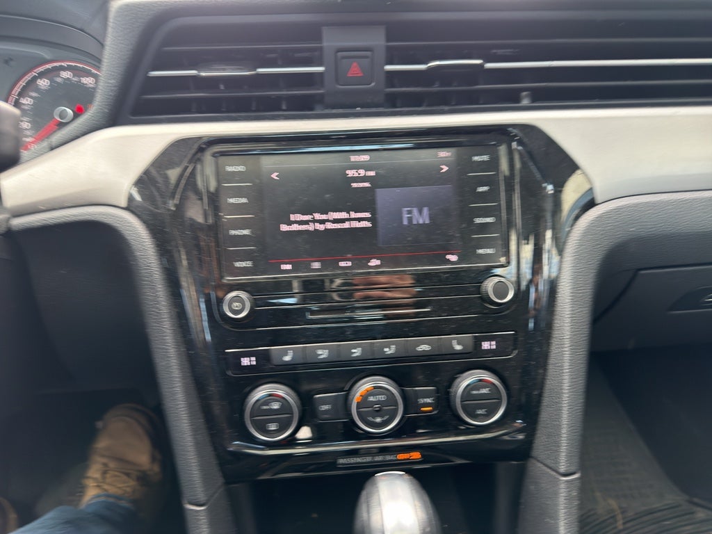 2021 Volkswagen Passat 2.0T SE