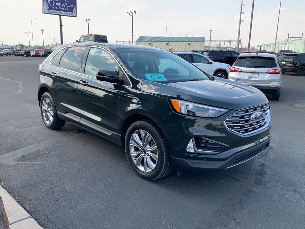 2024 Ford Edge Titanium