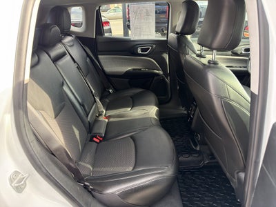 2022 Jeep Compass Base