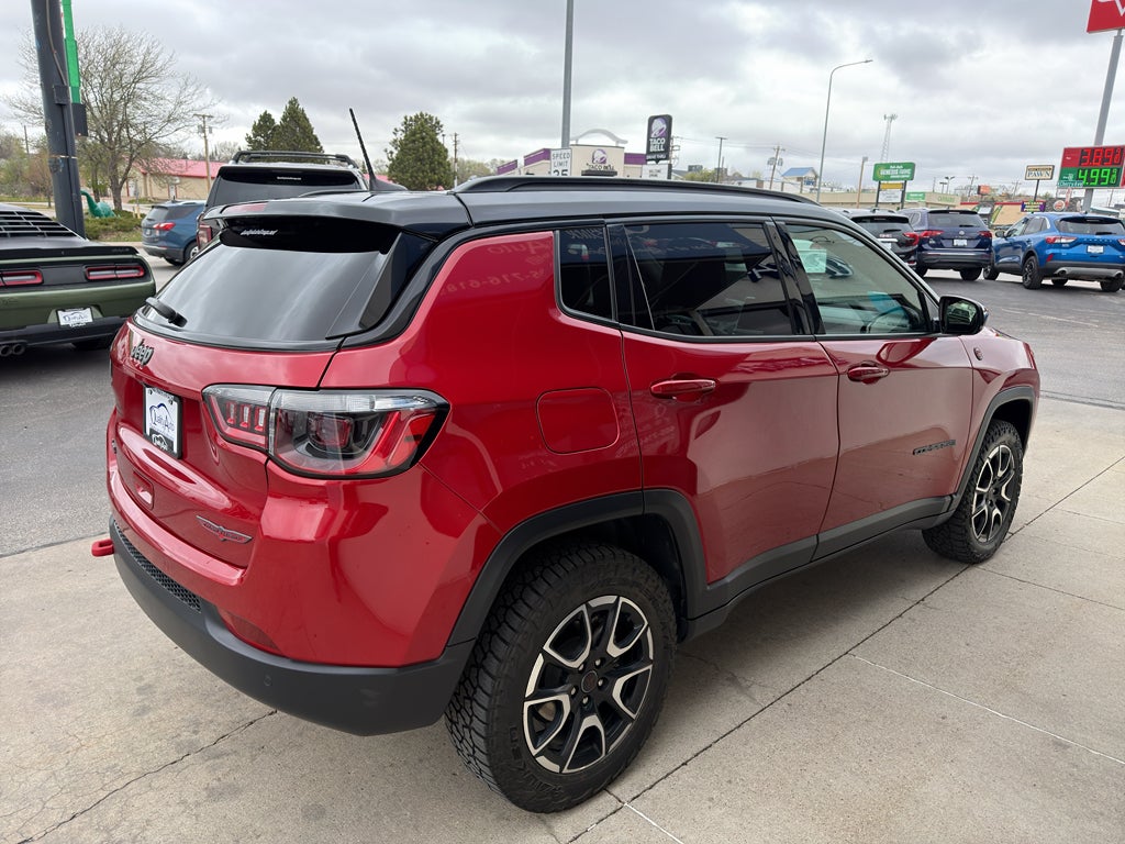 2025 Jeep Compass Trailhawk