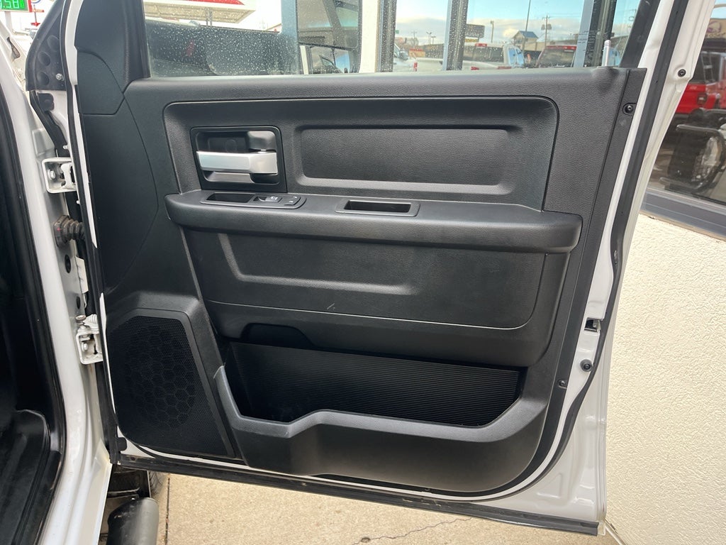 2019 RAM 3500 Chassis Tradesman