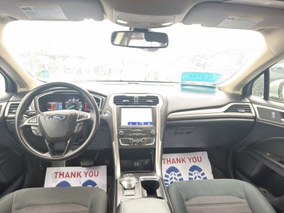 2020 Ford Fusion SE