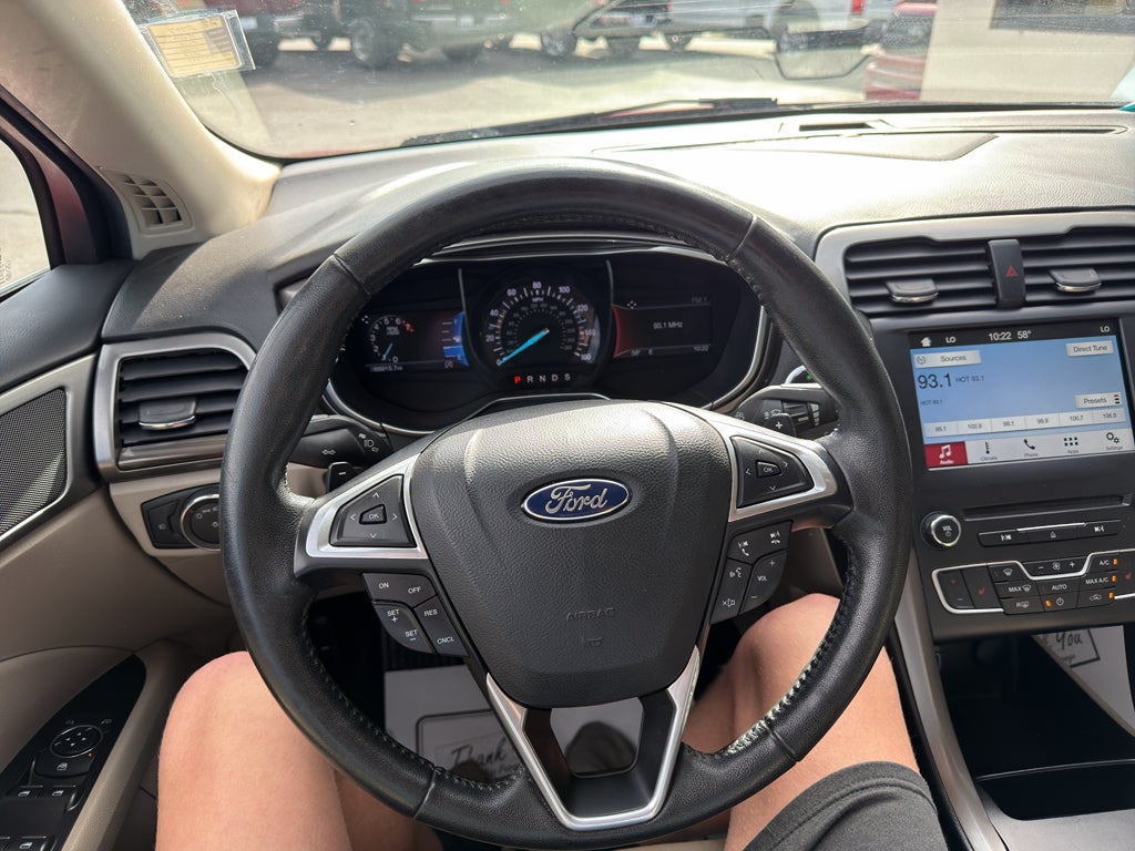 2017 Ford Fusion SE