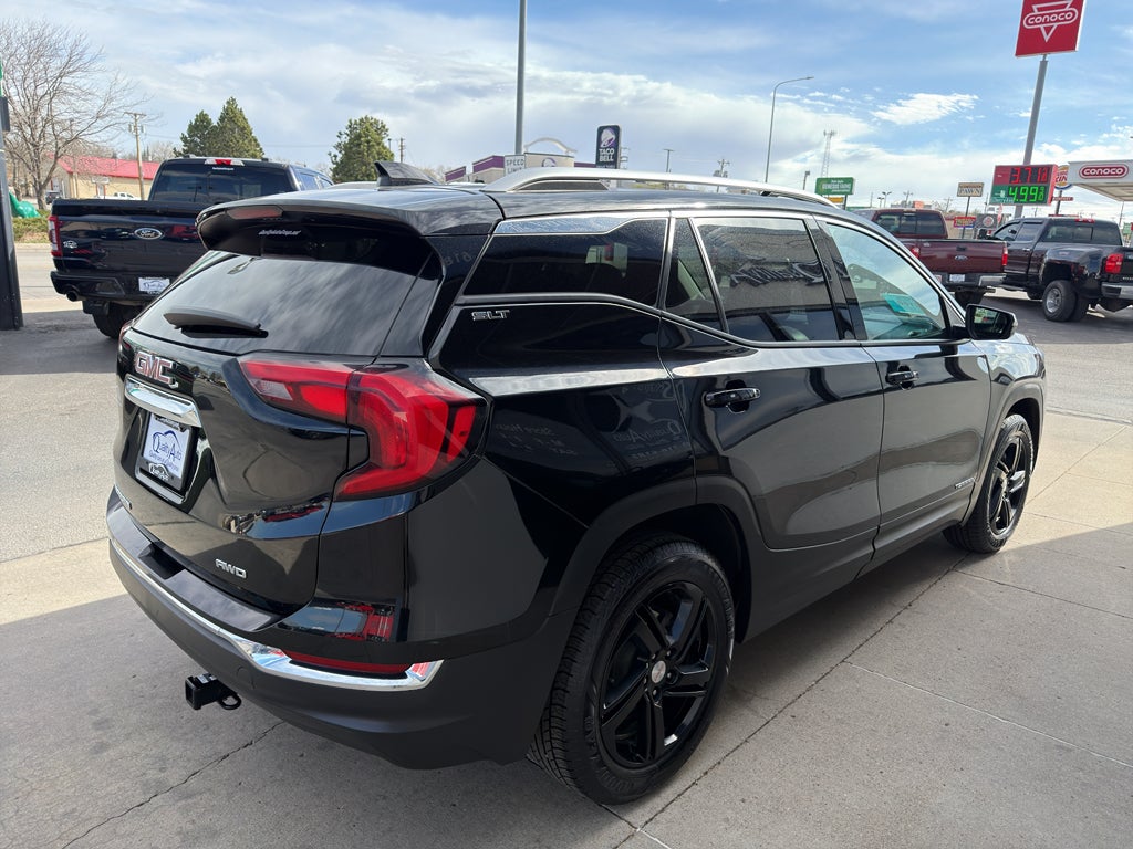 2020 GMC Terrain SLT