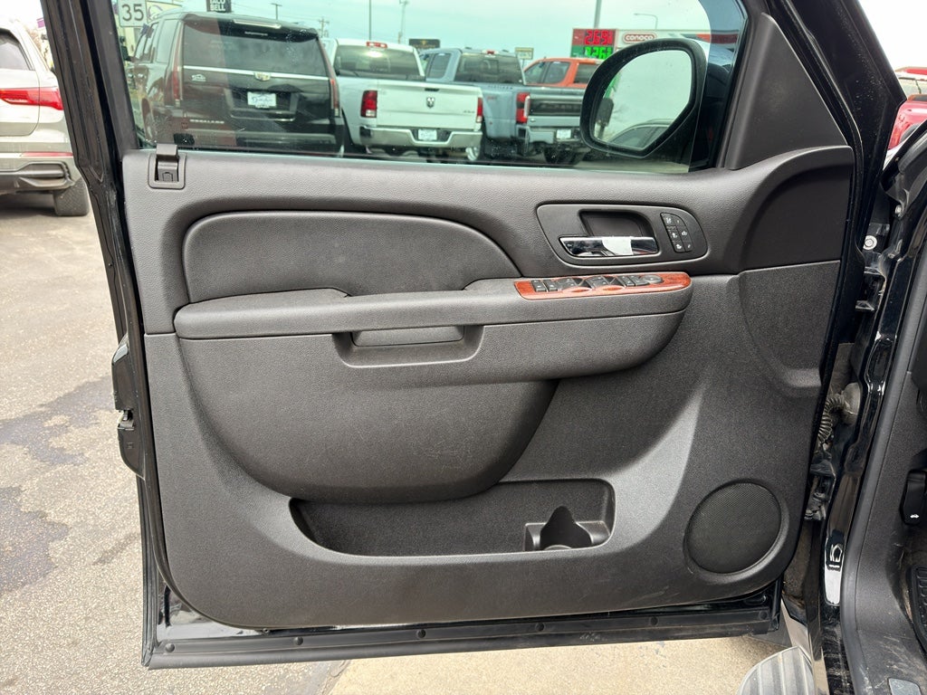 2012 Chevrolet Avalanche LTZ