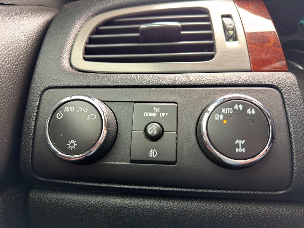 2012 Chevrolet Avalanche LTZ