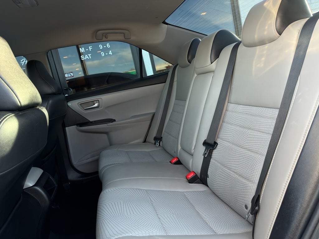 2017 Toyota Camry SE