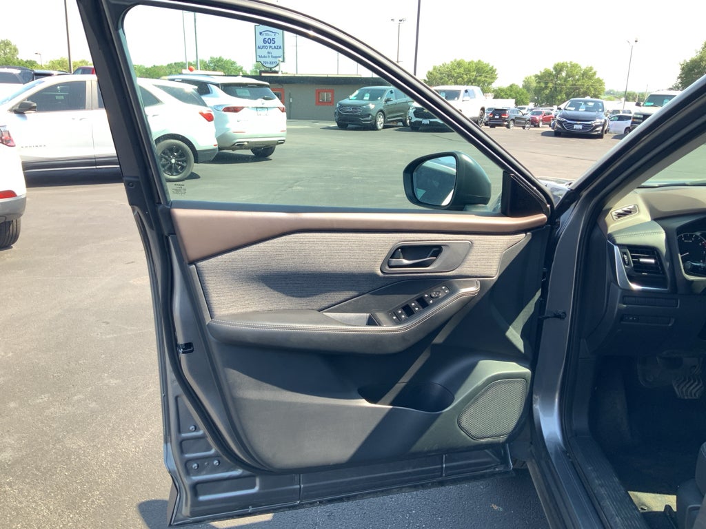 2021 Nissan Rogue S