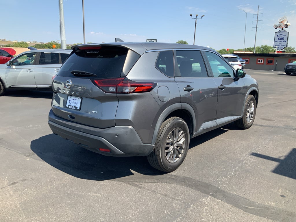 2021 Nissan Rogue S