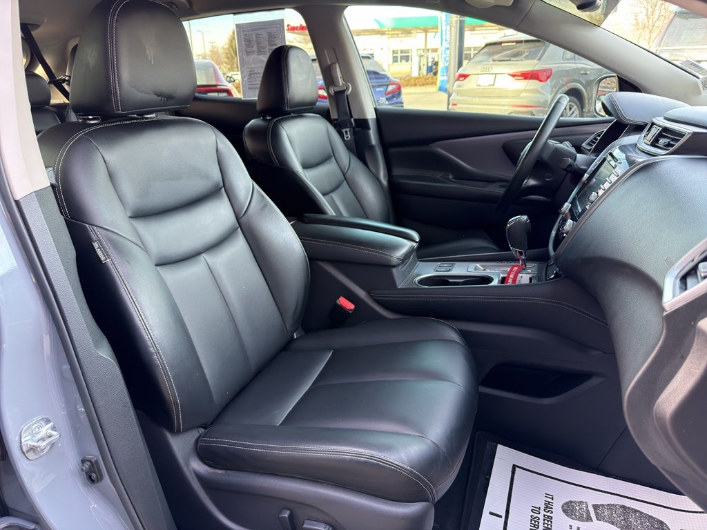 2022 Nissan Murano SV