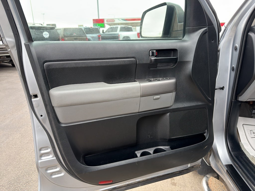 2011 Toyota Tundra Grade 5.7L V8 w/FFV (A6)