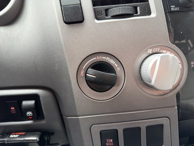 2011 Toyota Tundra Grade 5.7L V8 w/FFV (A6)