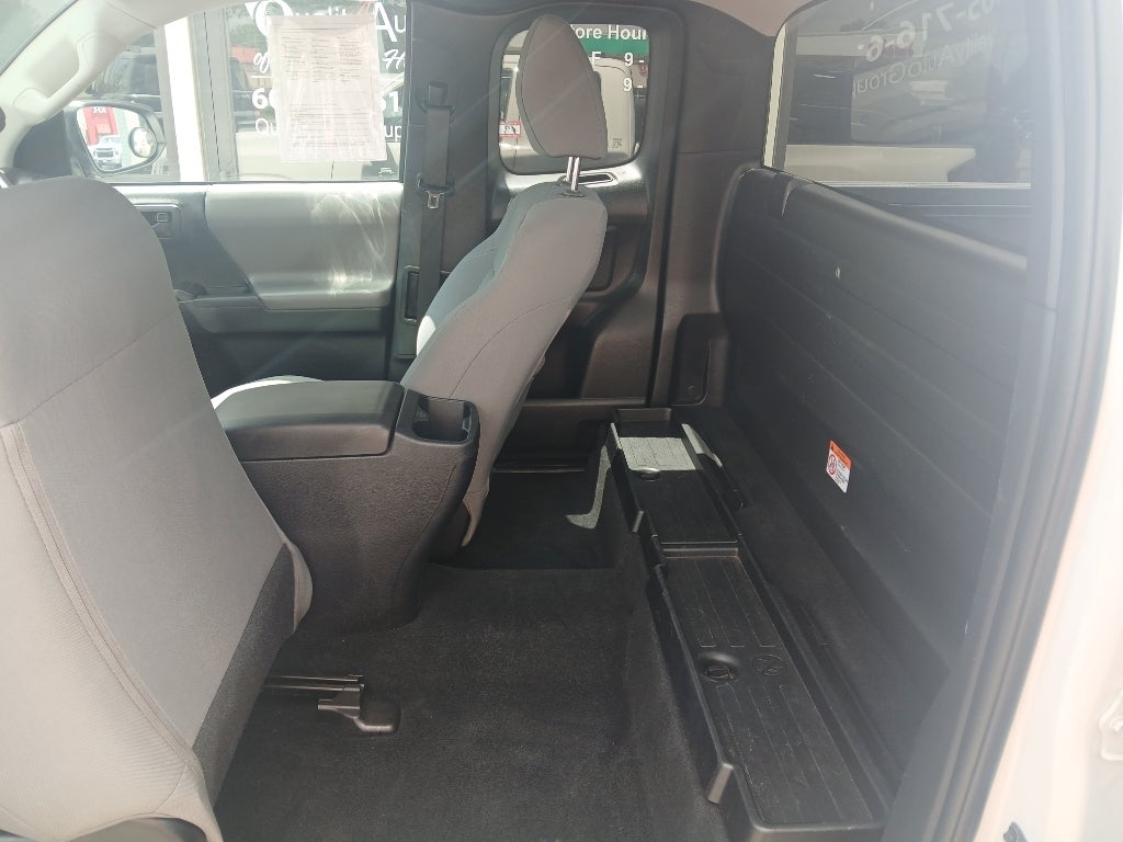 2019 Toyota Tacoma SR