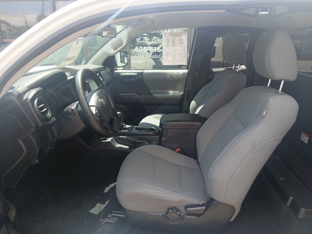 2019 Toyota Tacoma SR